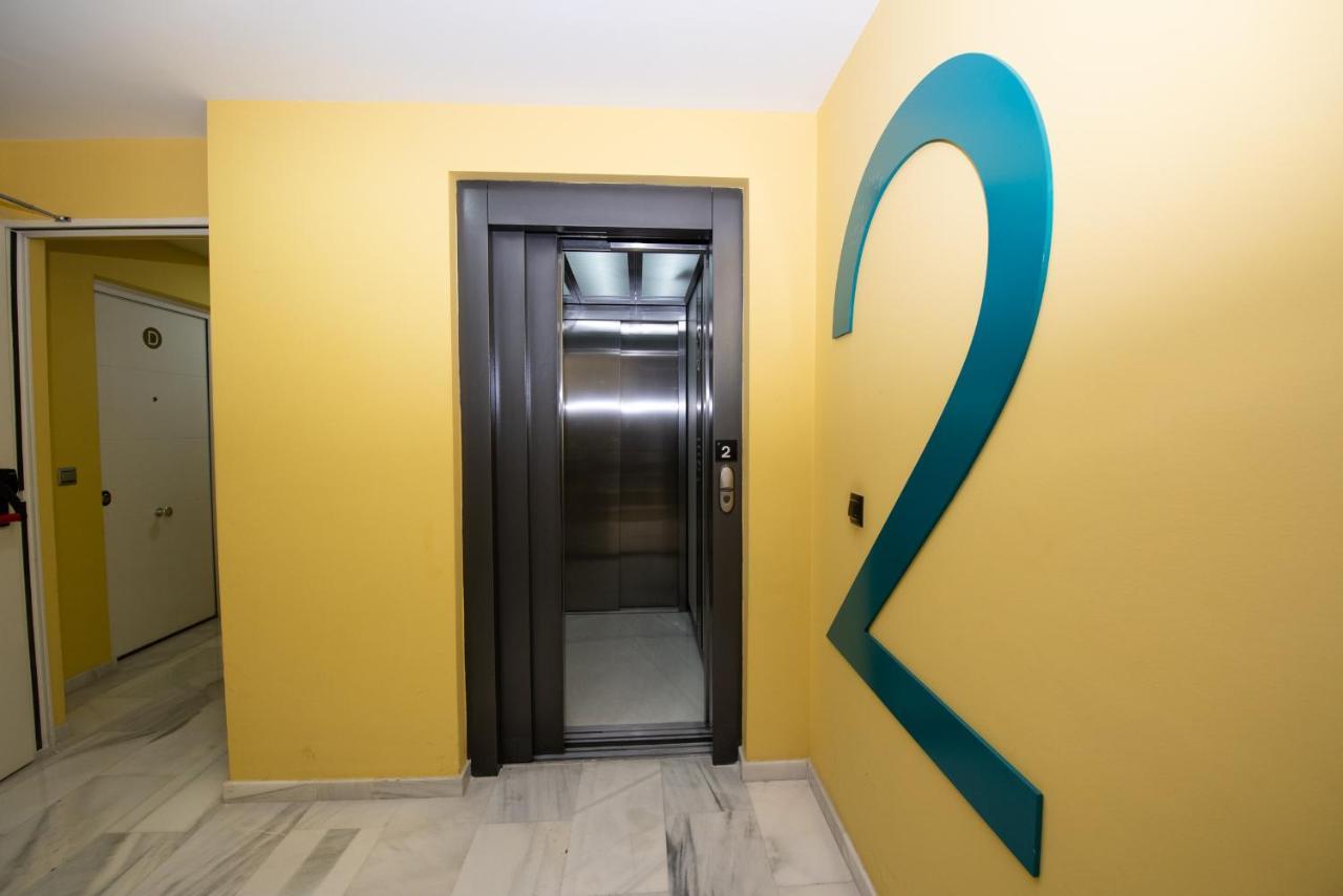 Ferrandiz Suite Малага Экстерьер фото